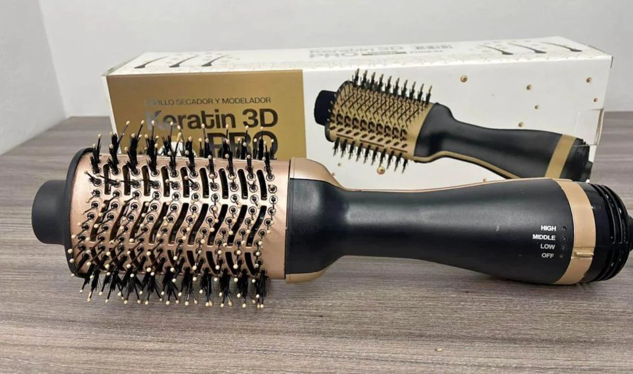 Cepillo con KERATINA